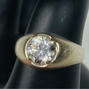 14k White Gold Domed Ring, 6.4mm Round Faceted Crystal-Sz 10